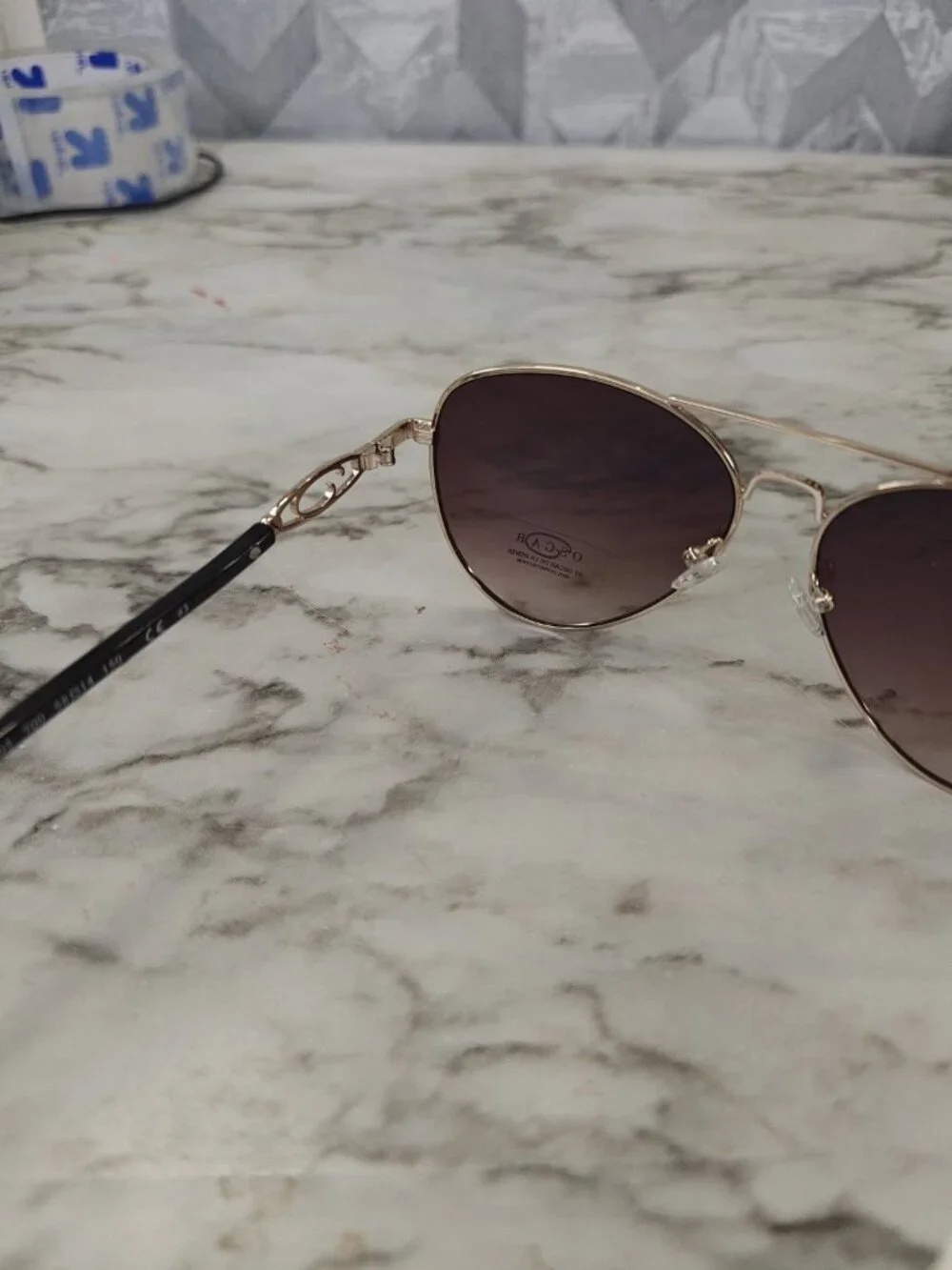 Oscar de la Renta Womens Aviator Sunglasses Gold Gradient MOD3105 58-14-150